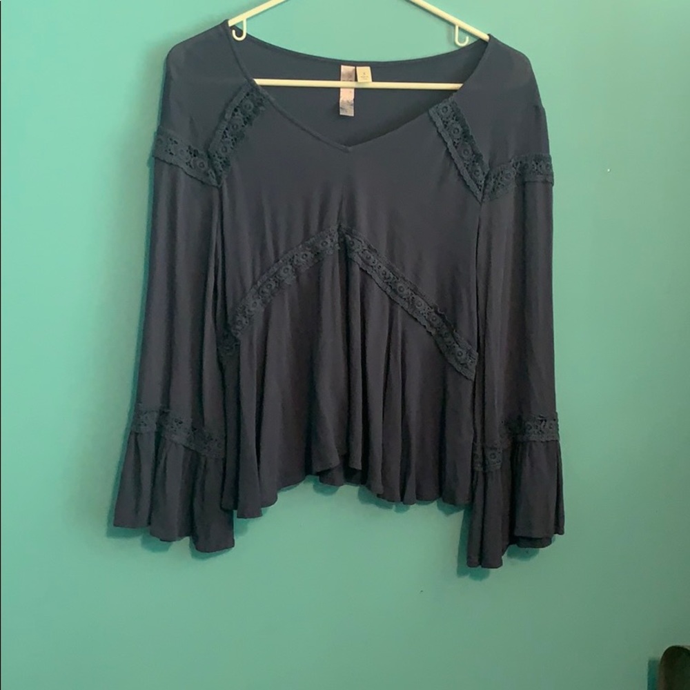 long sleeve shirt